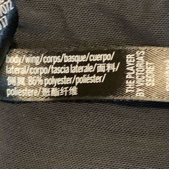 Victoria Sport, The Player by Victoria's Secret Size Medium razorback bra - Picture 6 of 7